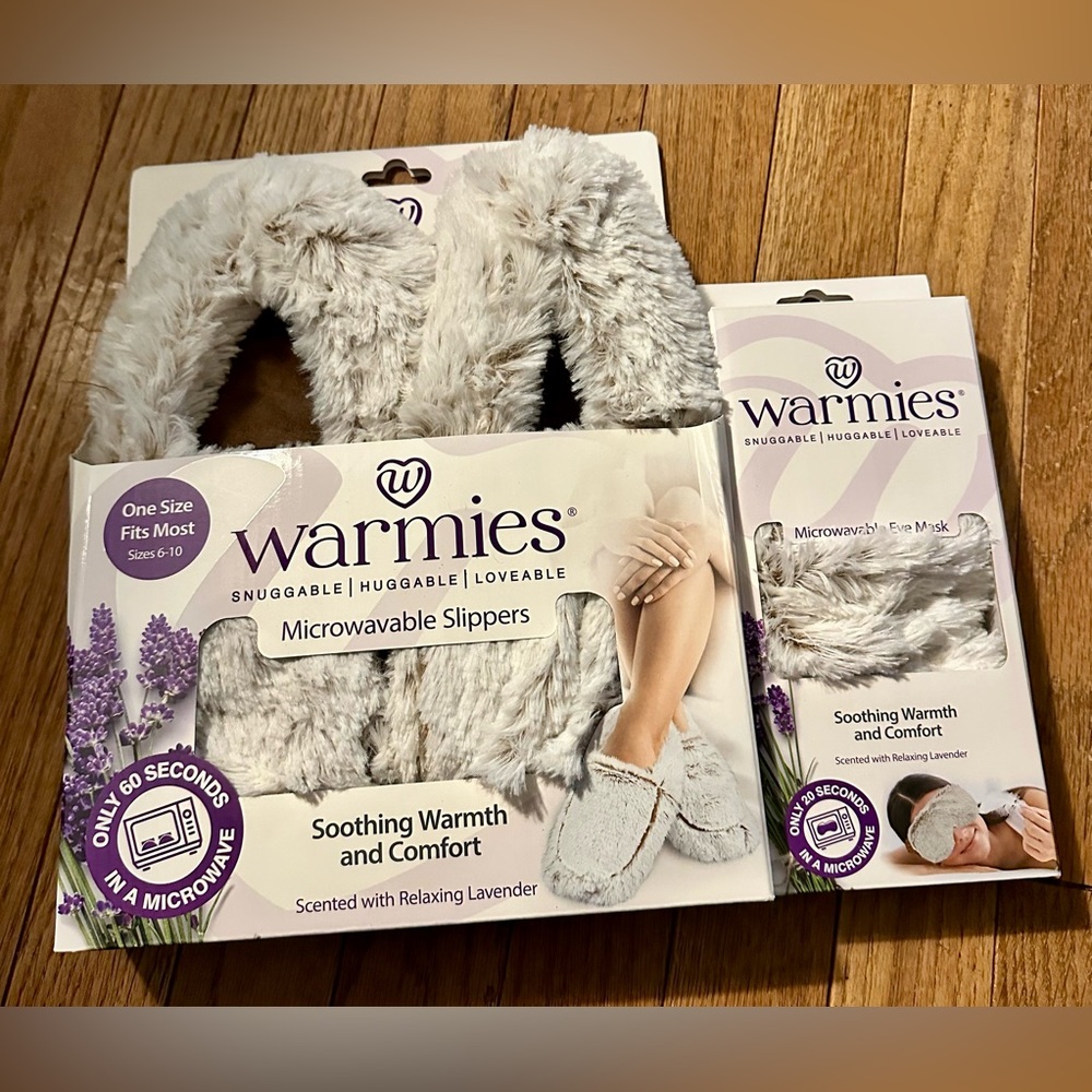Warmies Bundle Microwaveable Slippers & Eye Mask NWT
